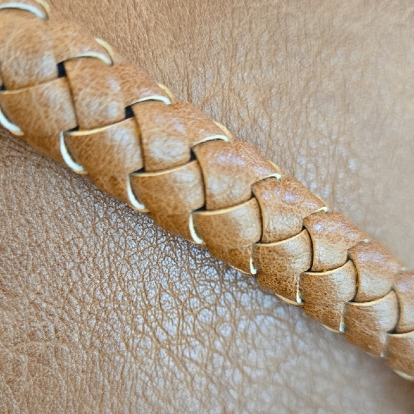 Antik Kraft Tan Vegan Crossbody Bag with Fringe Detailing. Stunning!! - Picture 11 of 12